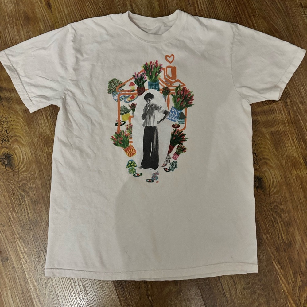 cream harry styles love on tour harry's house graphic tee